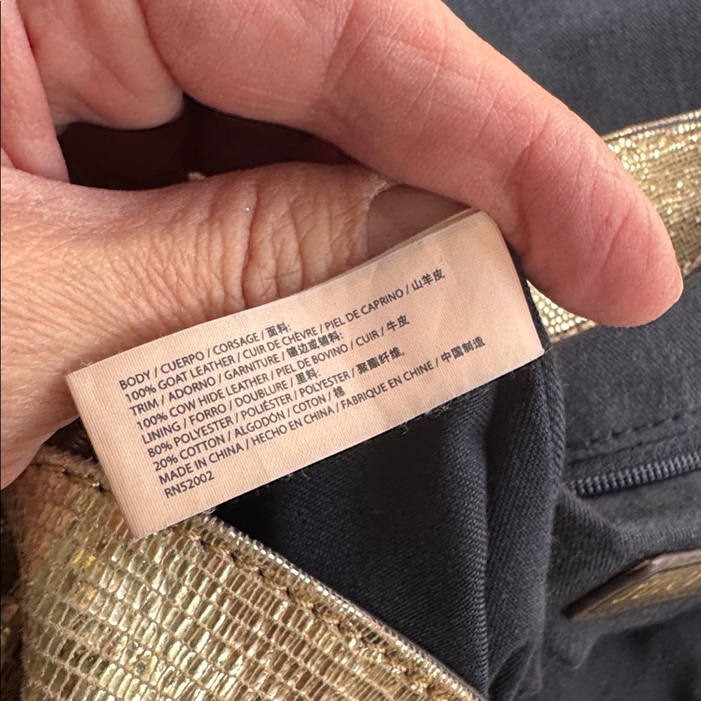 Gold genuine leather Backpack - Picture 10 of 14